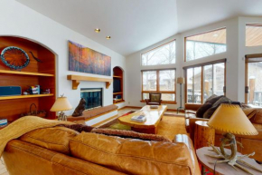 Spacious and Beautiful Home in East Vail